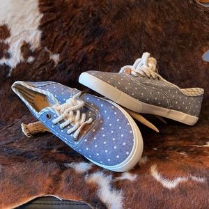 NWOT Margaritaville tennis shoes